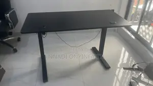 Adjustable Electric Gaming Table
