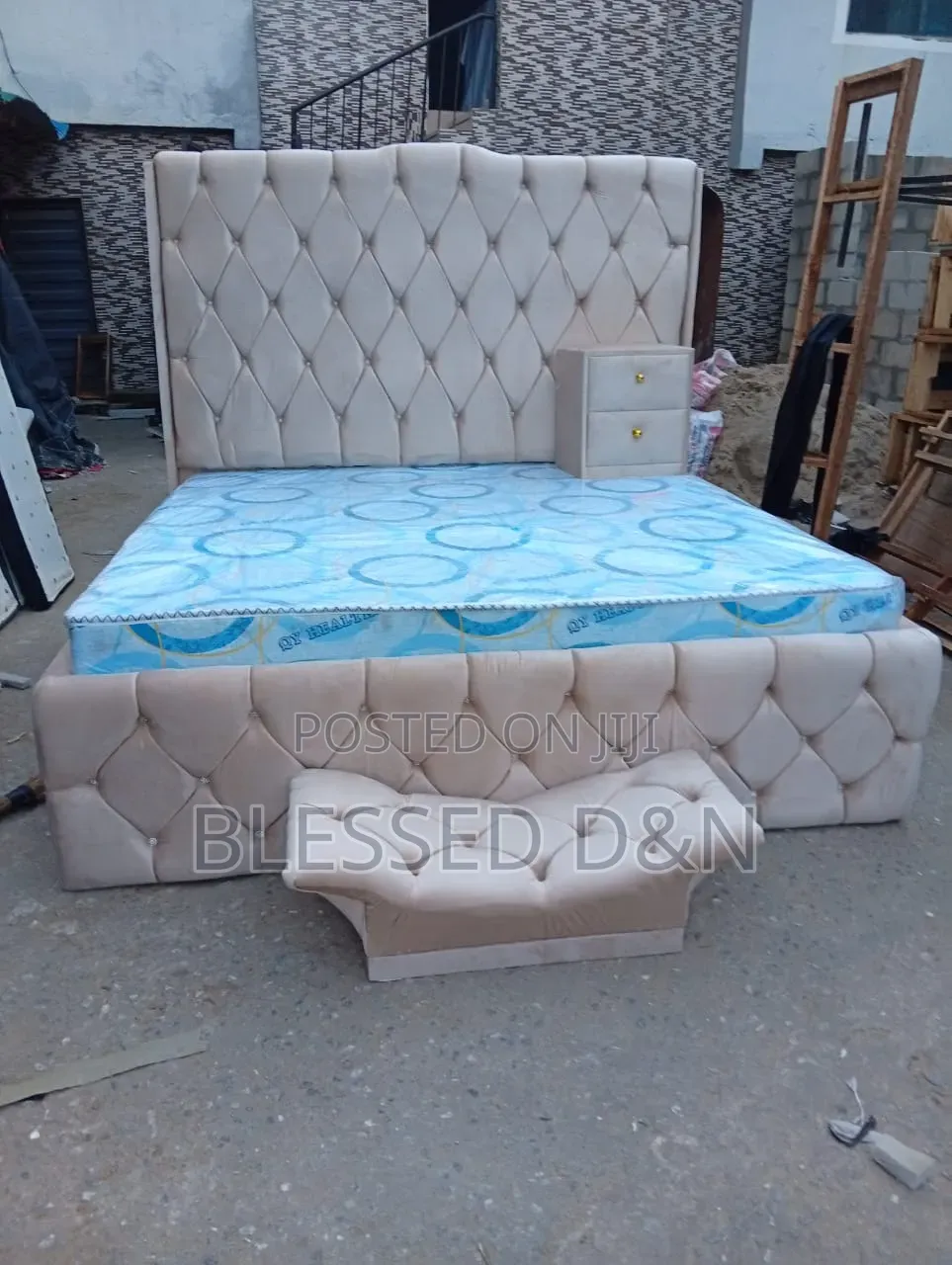 6/6 Quality Original Luxury Bed Frame