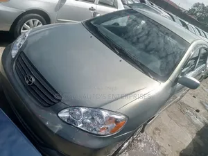 Toyota Corolla 2004 Green