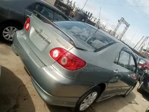 Toyota Corolla 2004 Green