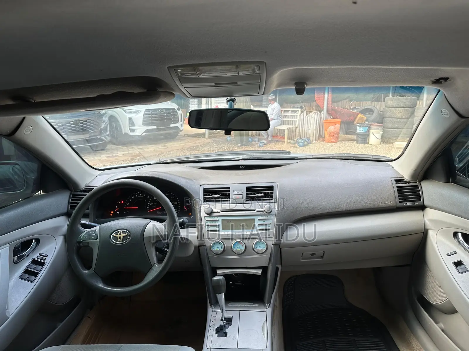 Toyota Camry 2009 Silver