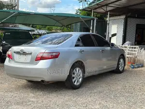 Toyota Camry 2009 Silver