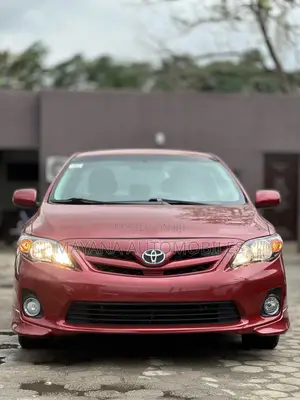 Toyota Corolla S Special Edition 4dr Sedan (1.8L 4cyl 4A) 2013 Red