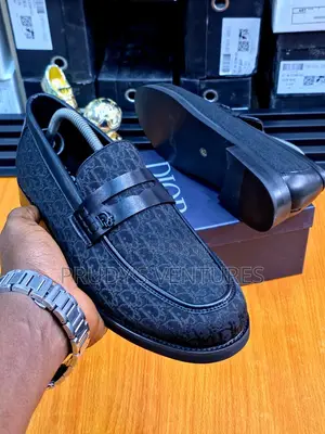 Dior Men’s Quality Shoes With Class