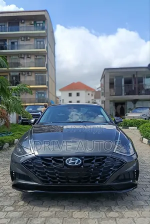 Hyundai Elantra SE 2021 Gray