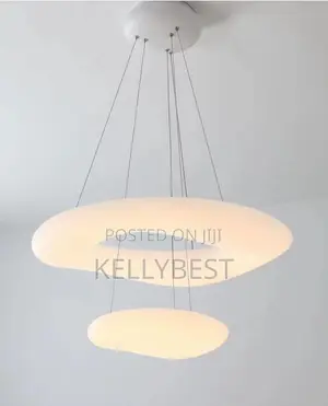 Luxurious Chandelier Light