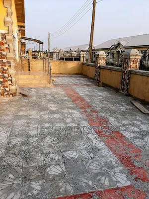 3bdrm Bungalow in Teju Estate, Badagry / Badagry for sale