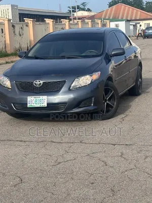 Toyota Corolla 2010 Gray