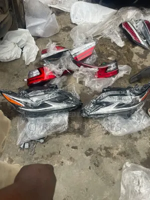 ES350 Headlamp and Rear Light