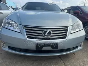 Lexus ES 350 2011 Blue