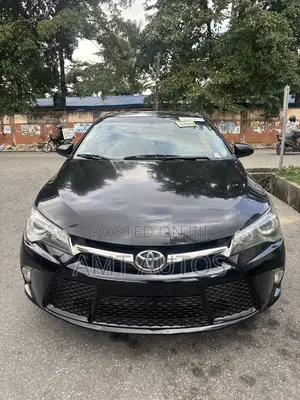 Toyota Camry SE 4dr Sedan (2.5L 4cyl 6A) 2015 Black