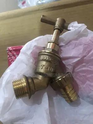 Bs 10 10 T-Uk Wall Tap (3/4)