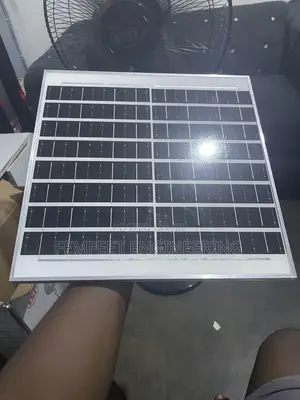 16” Solar Rechargeable Fan With Solar Panel, Bulb, and Remote.