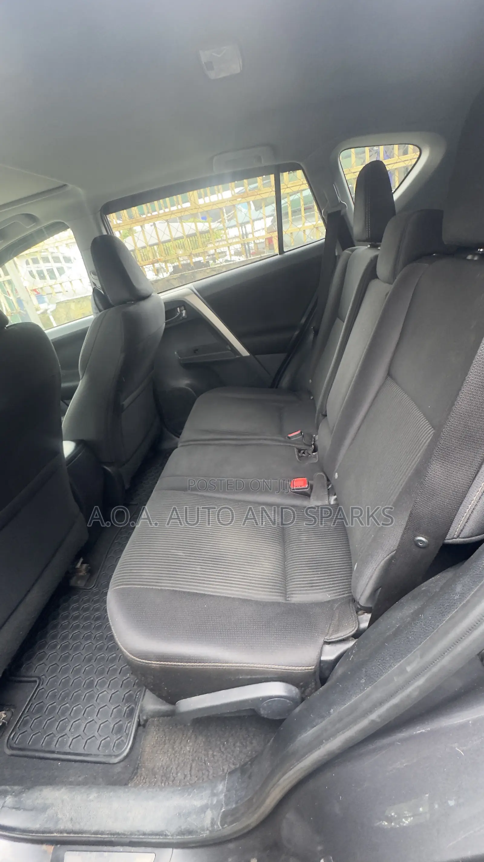Toyota RAV4 2015 Gray