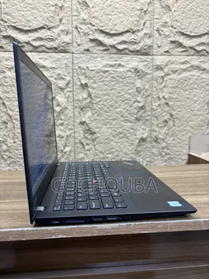 Laptop Lenovo ThinkPad T490s 16GB Intel Core i5 SSD 256GB