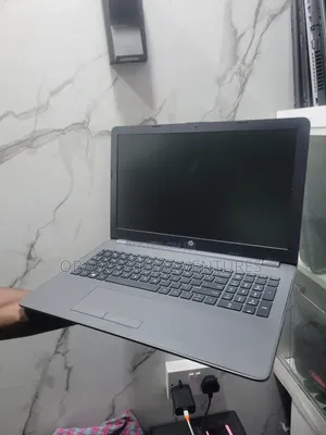 Laptop HP 15 8GB Intel Pentium HDD 320GB