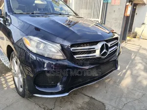 Mercedes-Benz GLE-Class 2017 Blue