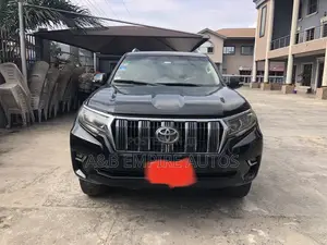 Toyota Land Cruiser Prado 2010 Black