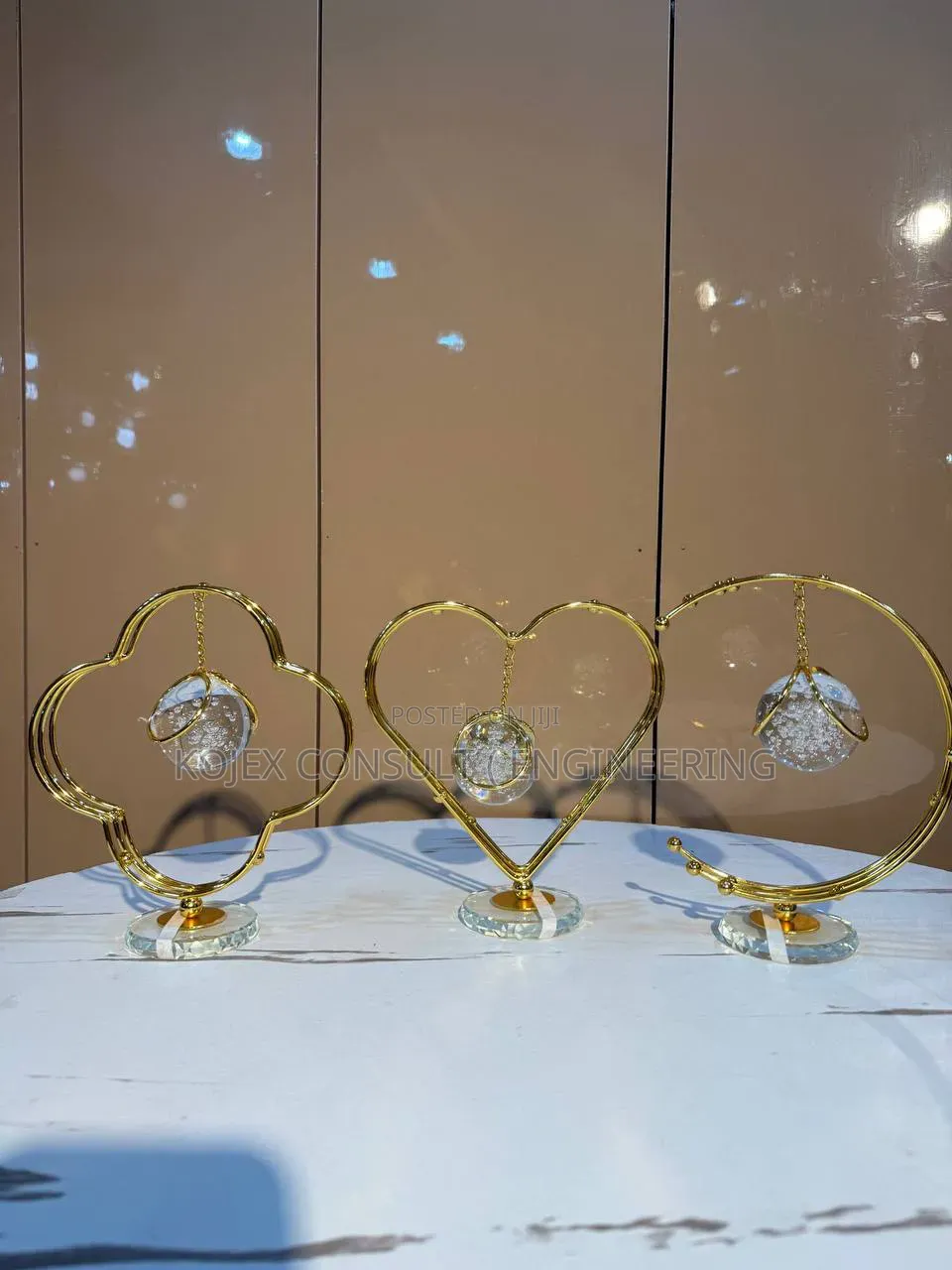 Luxury Crystal Decor 
Luxury Unique Decor