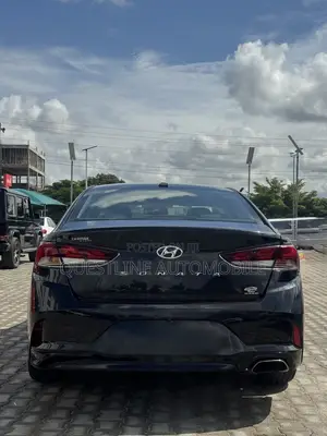 Hyundai Sonata Sport 2.0T Sedan FWD (2.0L 4cyl 6A) 2017 Black