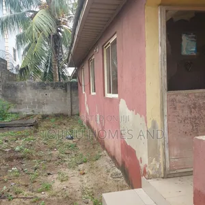 3bdrm Bungalow in Badagry / Badagry for sale