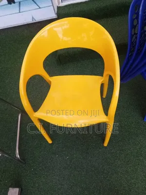 Good Four Leg Plastic Chairs for People