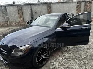 Mercedes-Benz C300 Luxury 4dr AWD 4Matic Sedan (2.0L 4cyl 7A) 2015 Blue