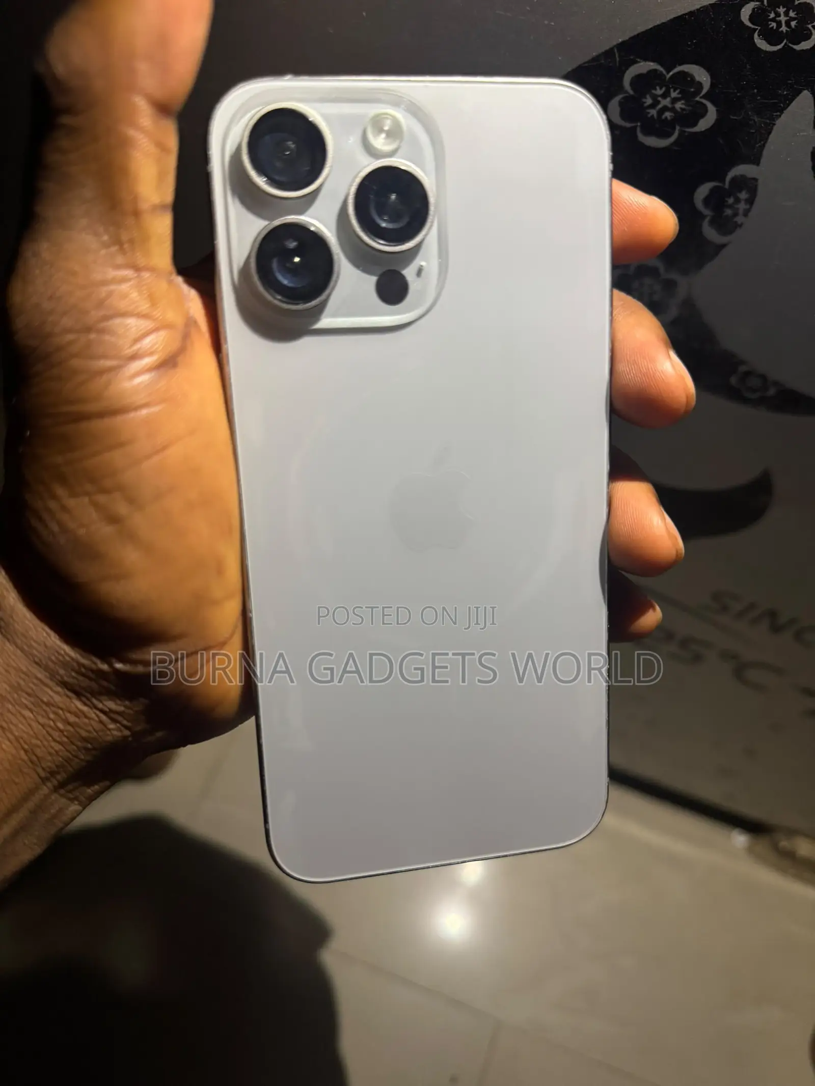 Apple iPhone 15 Pro Max 256 GB White