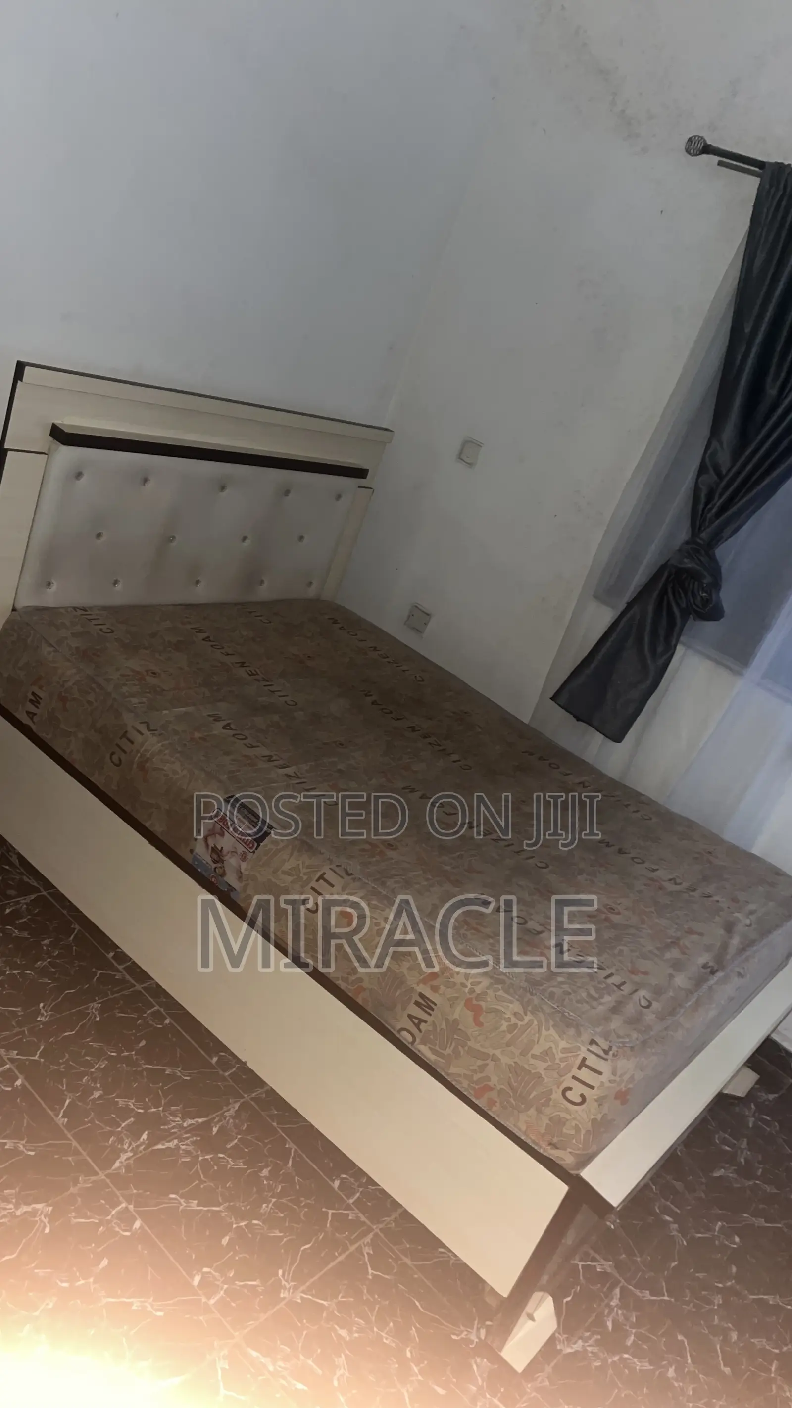 Bed Bedstand