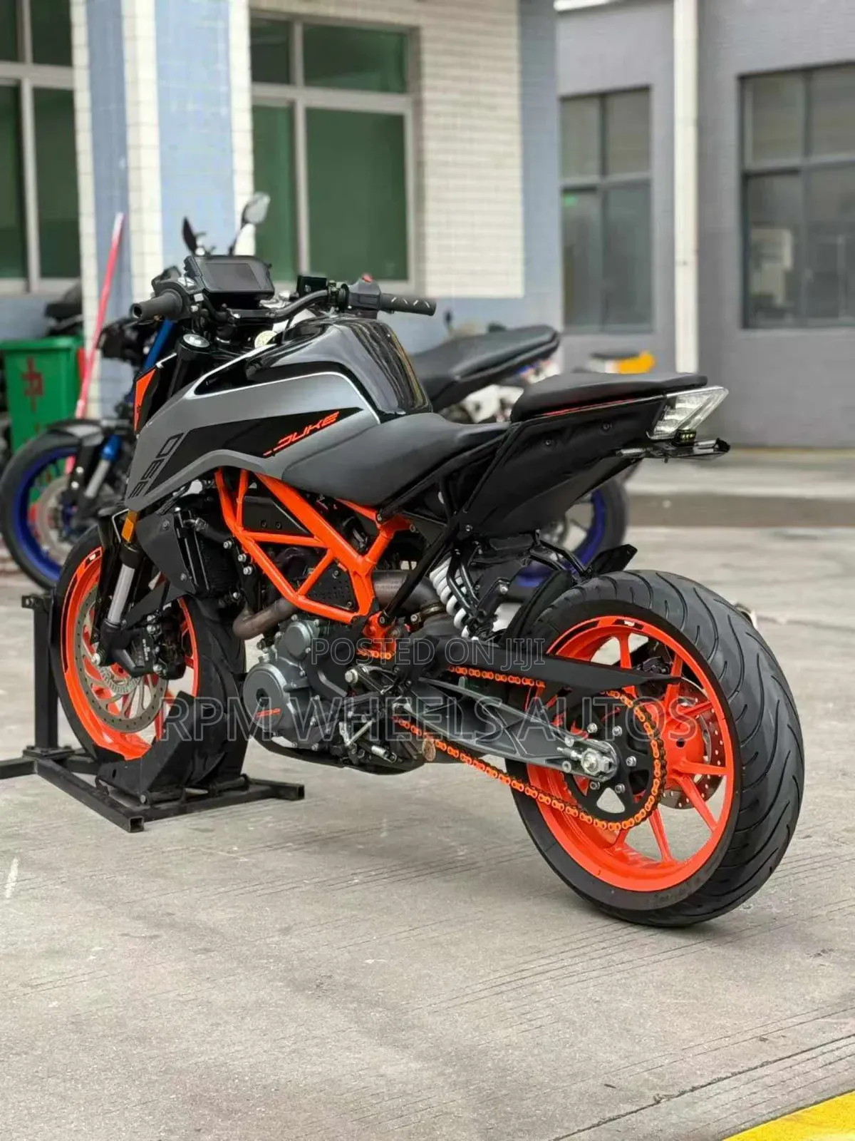 KTM 2023 Orange