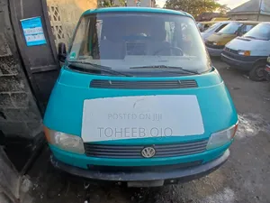 Volkswagen Transporter 1996 Grey