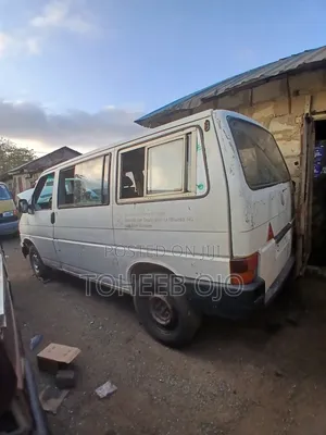 Volkswagen Transporter 1998 White