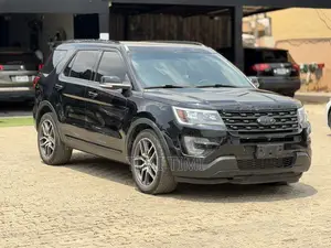 Ford Explorer Platinum 4dr SUV AWD (3.5L 6cyl Turbo 6A) 2016 Black