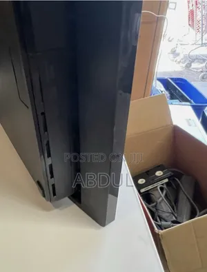 Sony PS3 Slim Console Excellent Condition