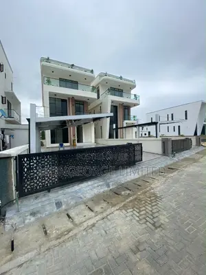 5bdrm Duplex in Lekki for sale