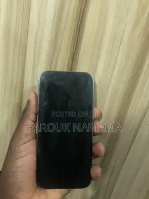 Apple iPhone 16 Pro 128 GB Silver