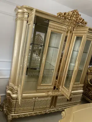 Luxury Royal Wine Bar