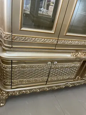 Luxury Royal Wine Bar