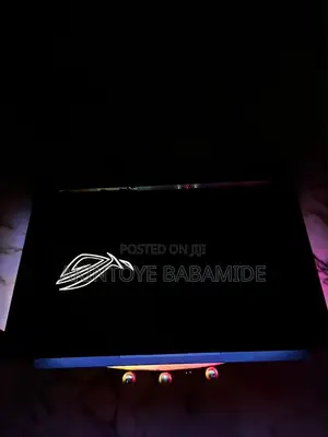 Laptop Asus ROG Strix G16 G614 64GB AMD Ryzen 7 SSD 512GB