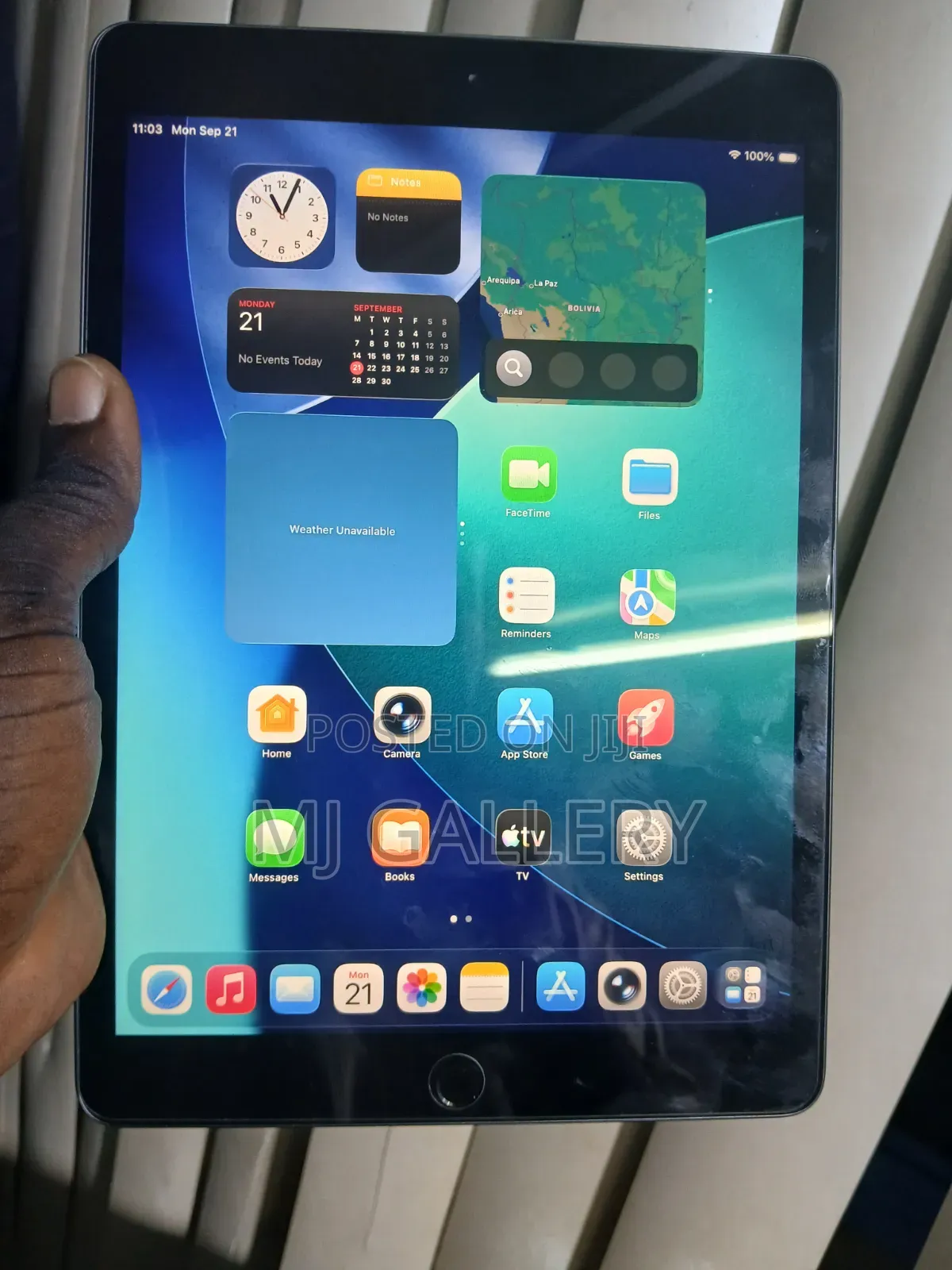 Apple iPad 10.2 (2021) 128 GB White
