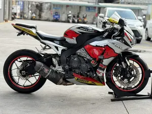 Honda CBR 2016 Red