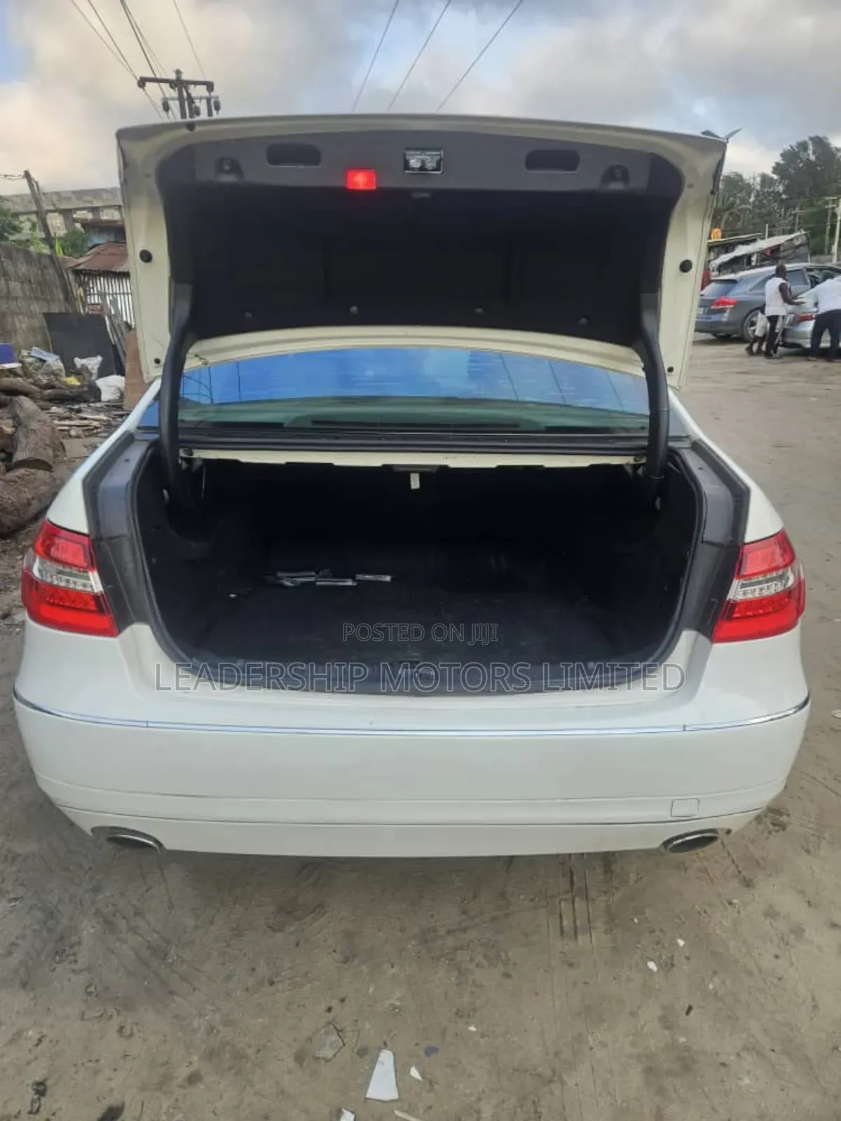 Mercedes-Benz E-Class 2010 White