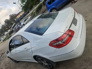Mercedes-Benz E-Class 2010 White