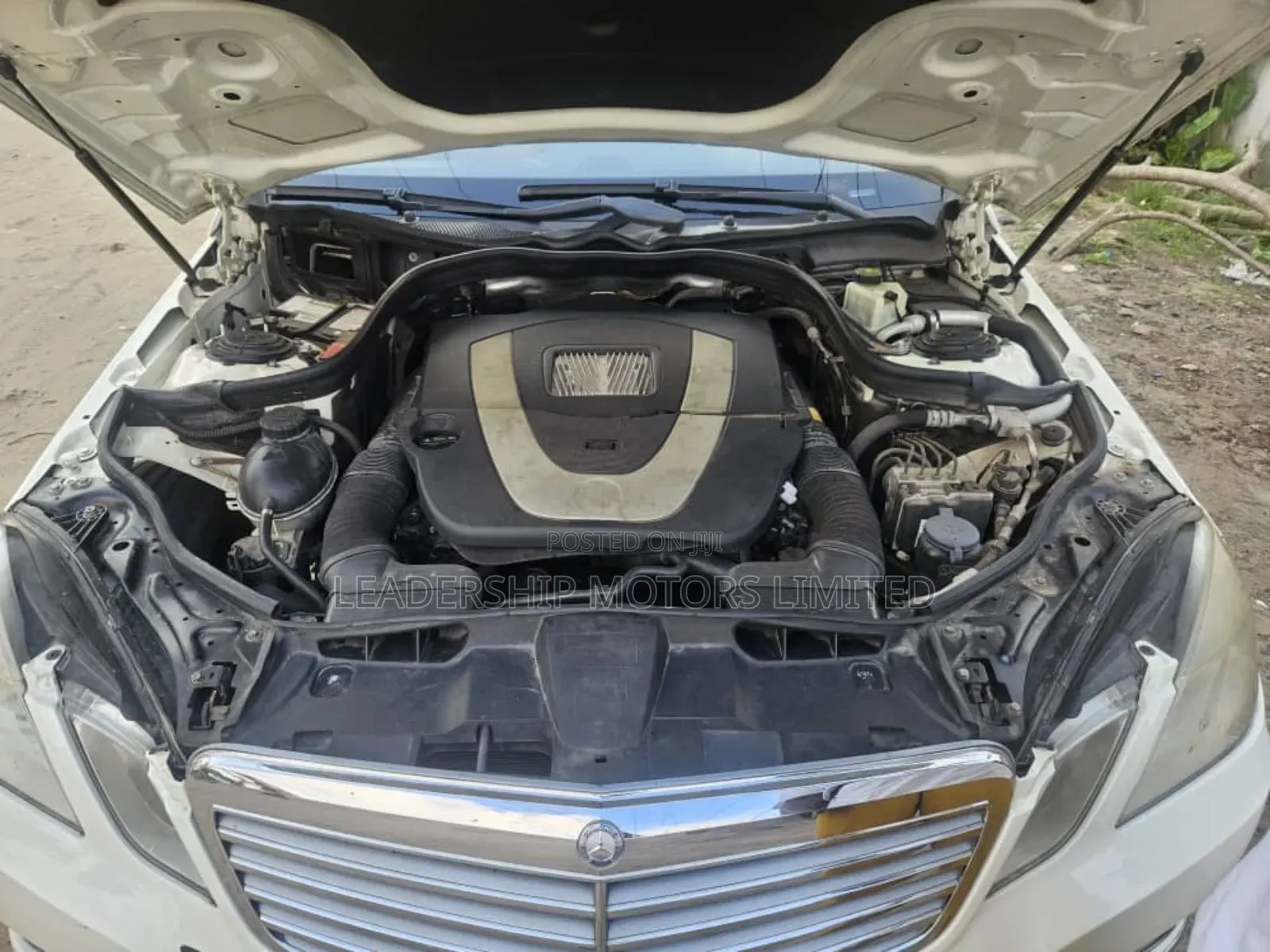 Mercedes-Benz E-Class 2010 White