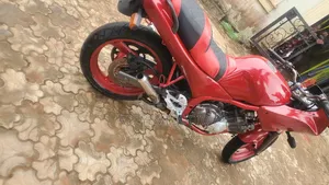 Yamaha 2000 Red