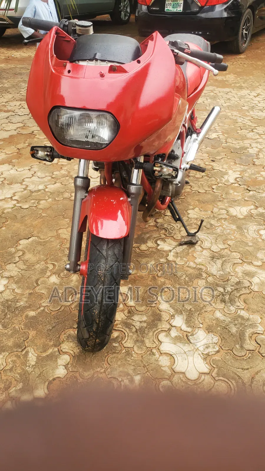 Yamaha 2000 Red