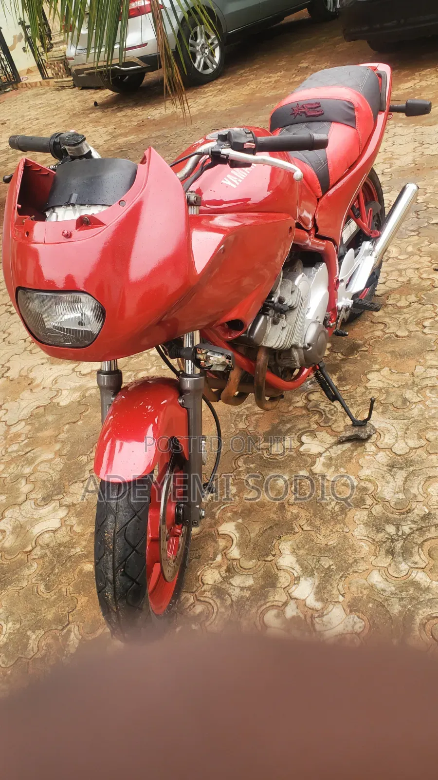Yamaha 2000 Red