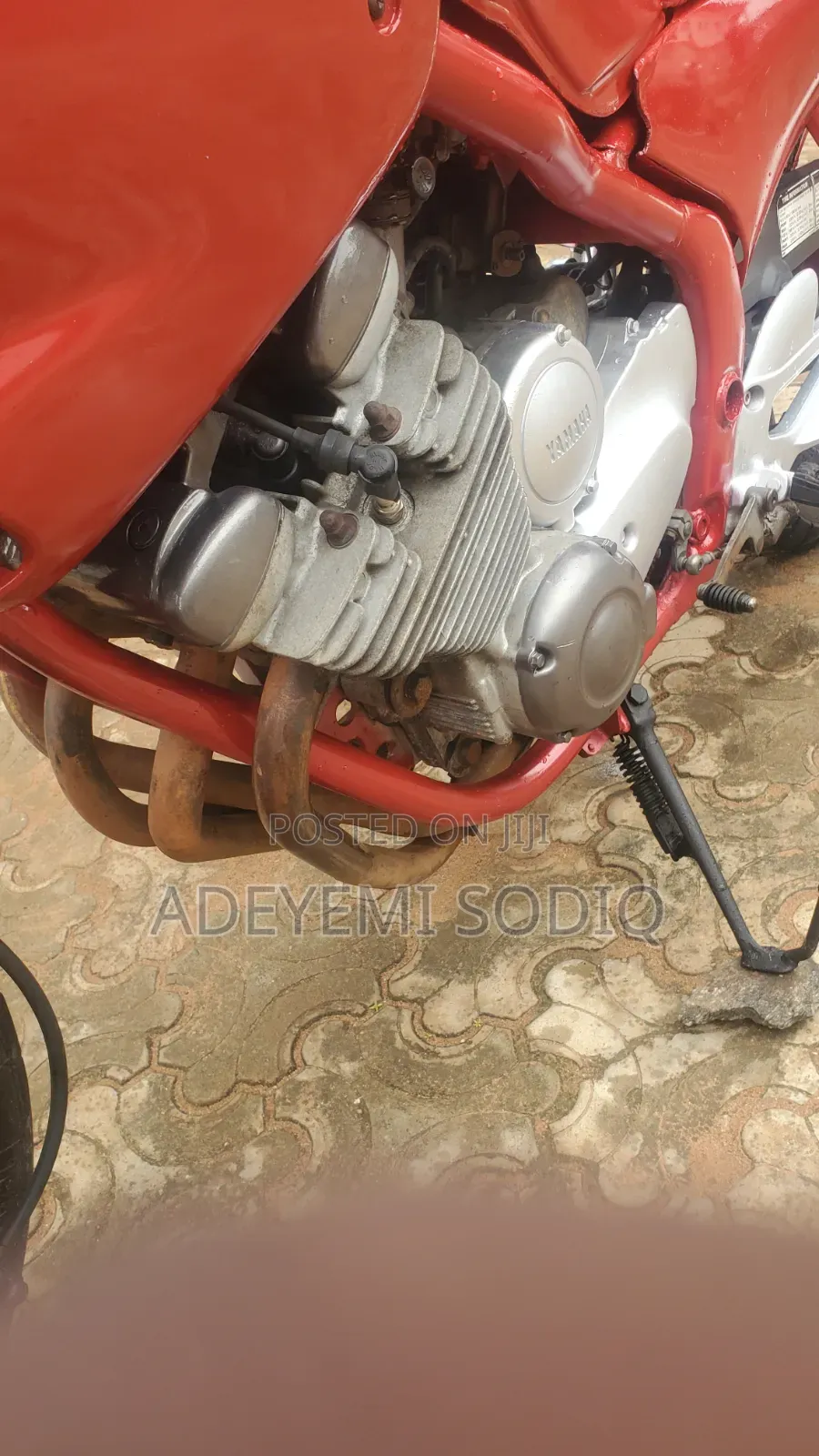 Yamaha 2000 Red