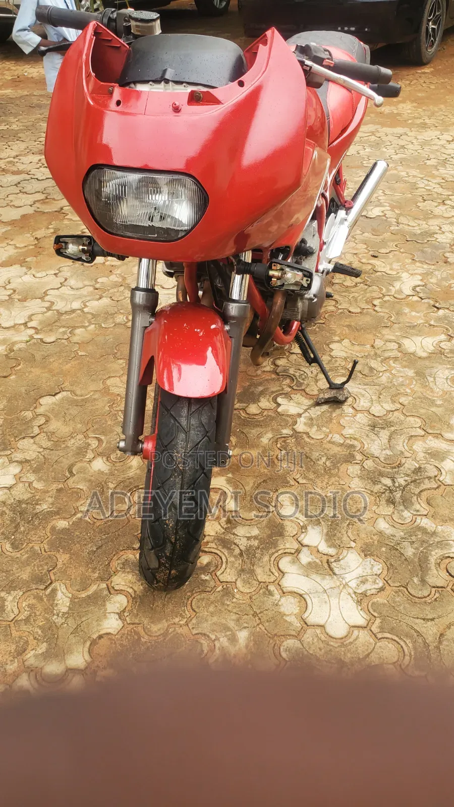 Yamaha 2000 Red