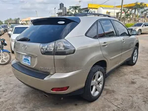 Lexus RX 330 2004 Gold